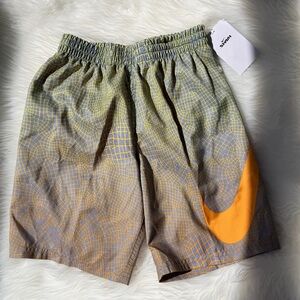 Nike Kids Swim Trunks Size M NWT